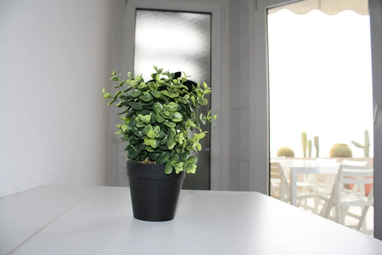 Apartamento Frente Al Mar Radazul 아파트